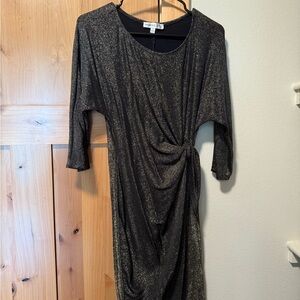 Robbie Bee Black and Gold Long Sleeve Dress